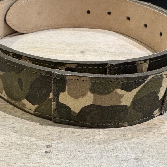 Streets Ahead Leather Belt- MILITIA BELT- Camo- Sz. Large, Gold Buckle- NWOT main image 8